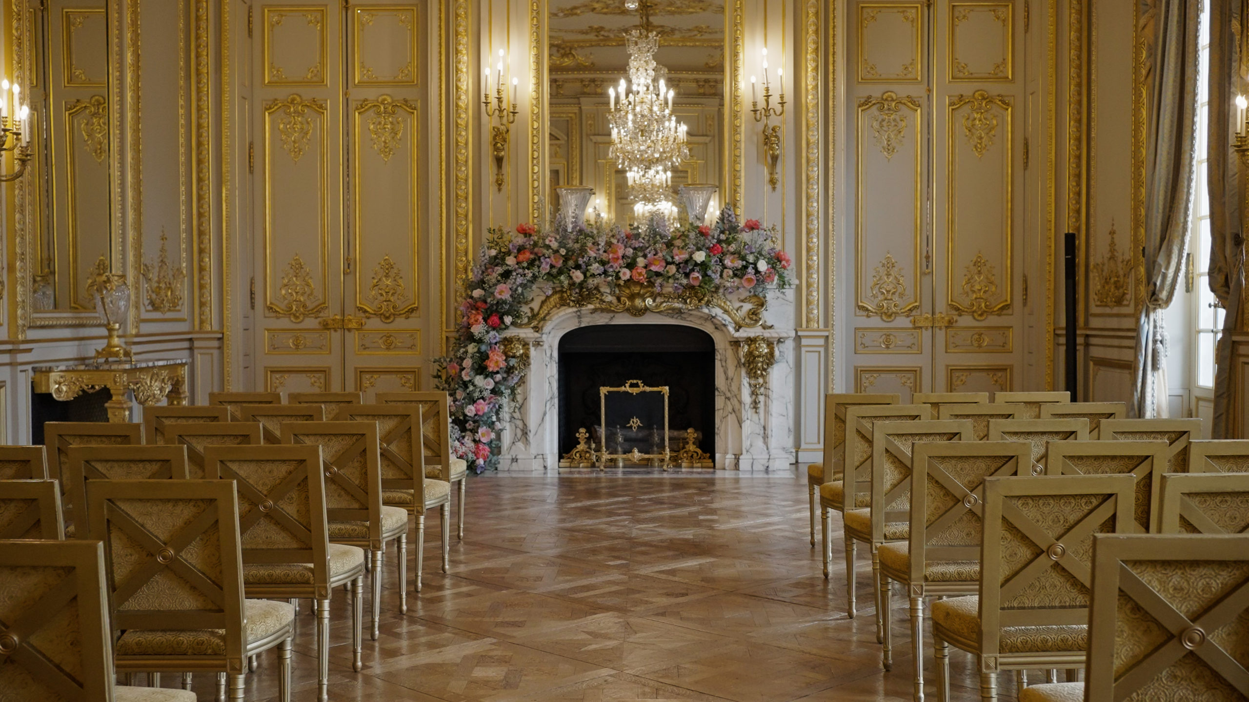 A shangri La Paris wedding ceremony